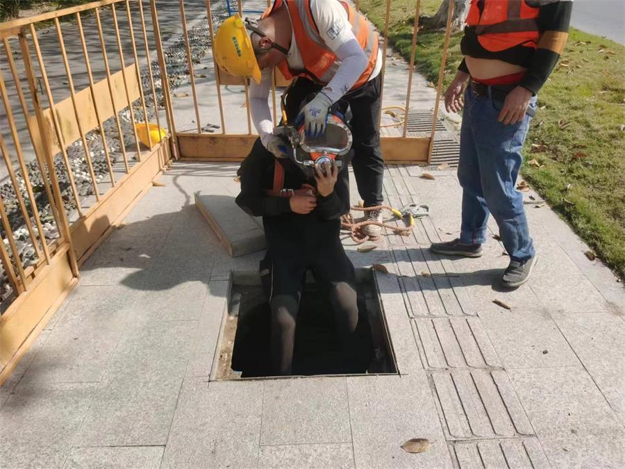 管道清淤管道修復保障城市排澇的基本